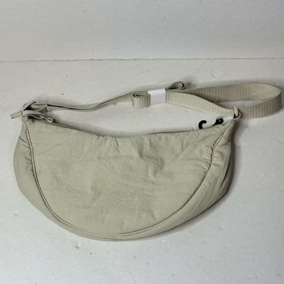Uniqlo Round Mini Shoulder Bag - Picture 1 of 7
